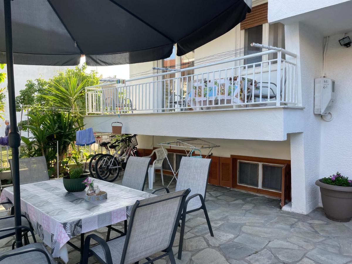 Villa Maria Petru Ierissós Exterior foto